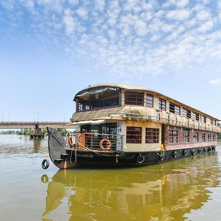 Sreekrishna Houseboat C/O Sreekrishna Ayurveda Panchakarma Centre Hotel Alappuzha Exterior foto