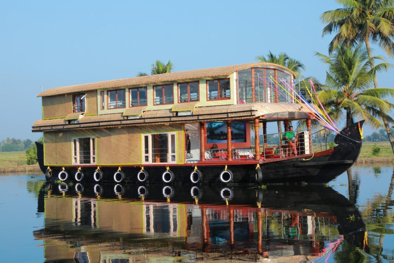 Sreekrishna Houseboat C/O Sreekrishna Ayurveda Panchakarma Centre Hotel Alappuzha Exterior foto